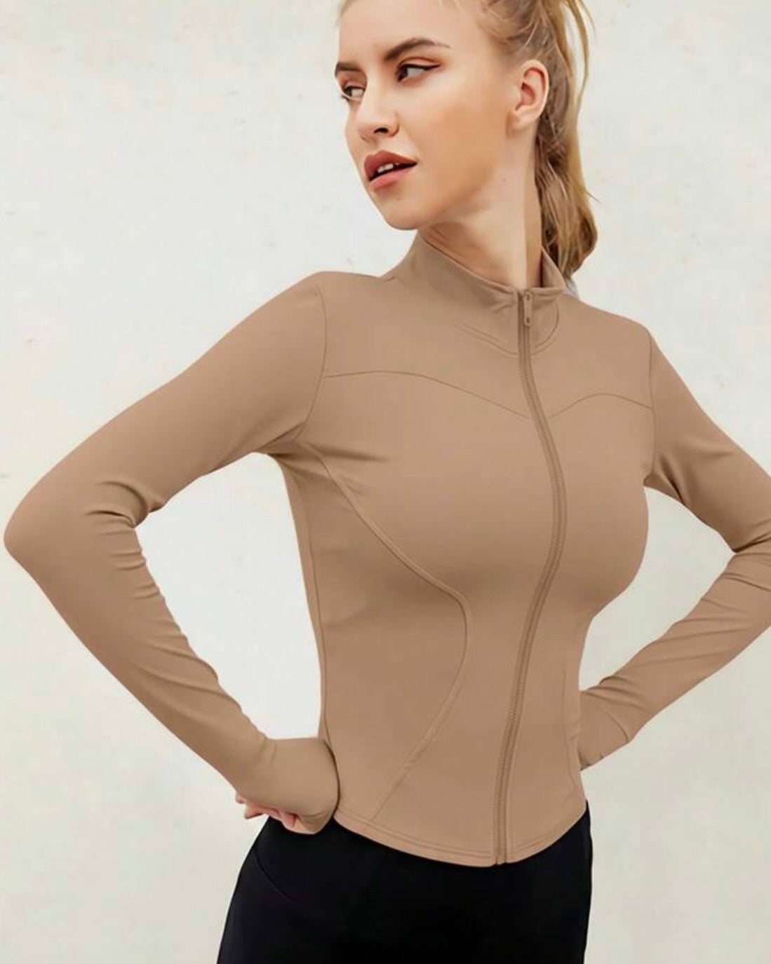 Chaqueta deportiva Caqui