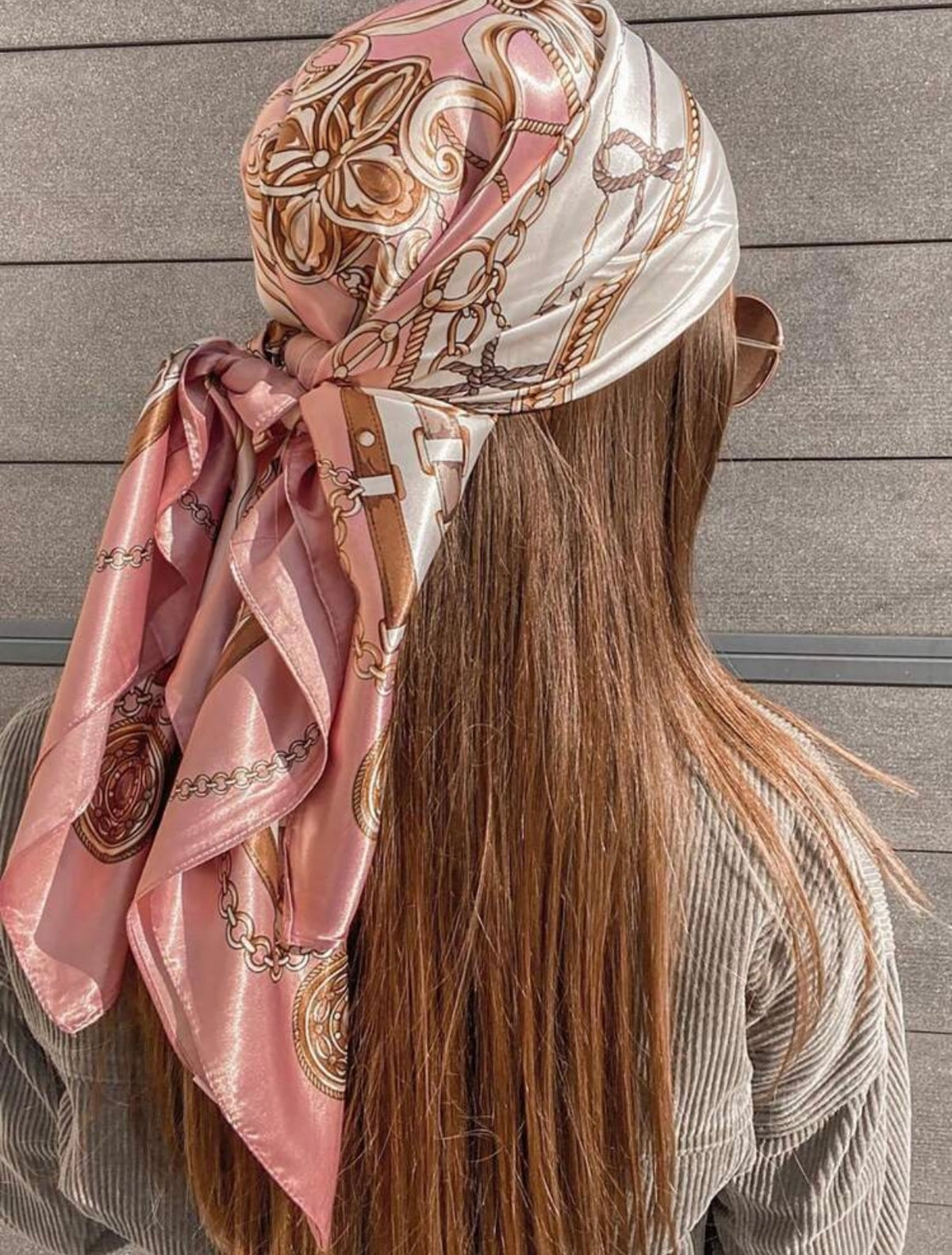 Pañuelo de seda cuadrado para el cabello