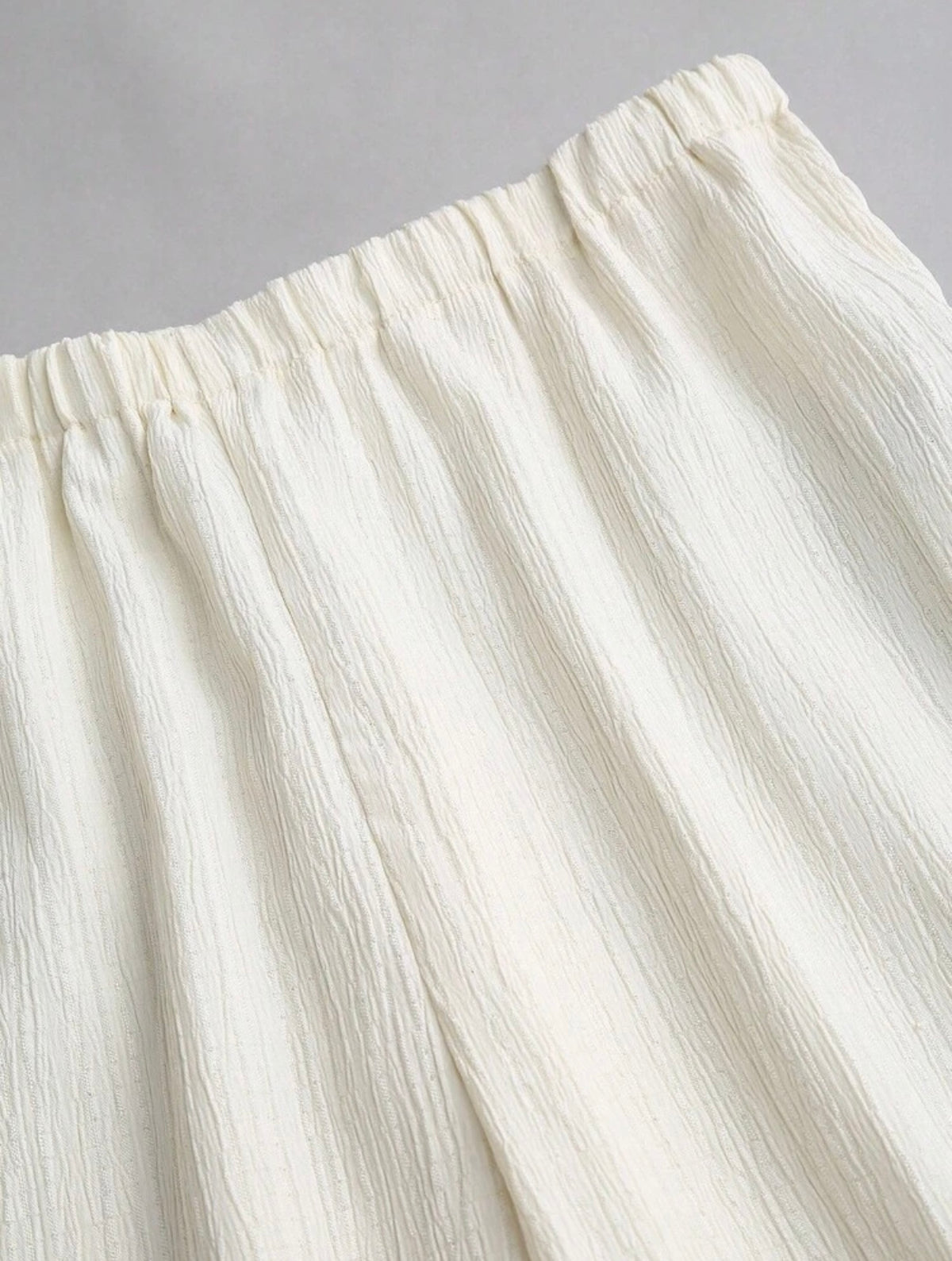 Set de top y pantalón estilo francés