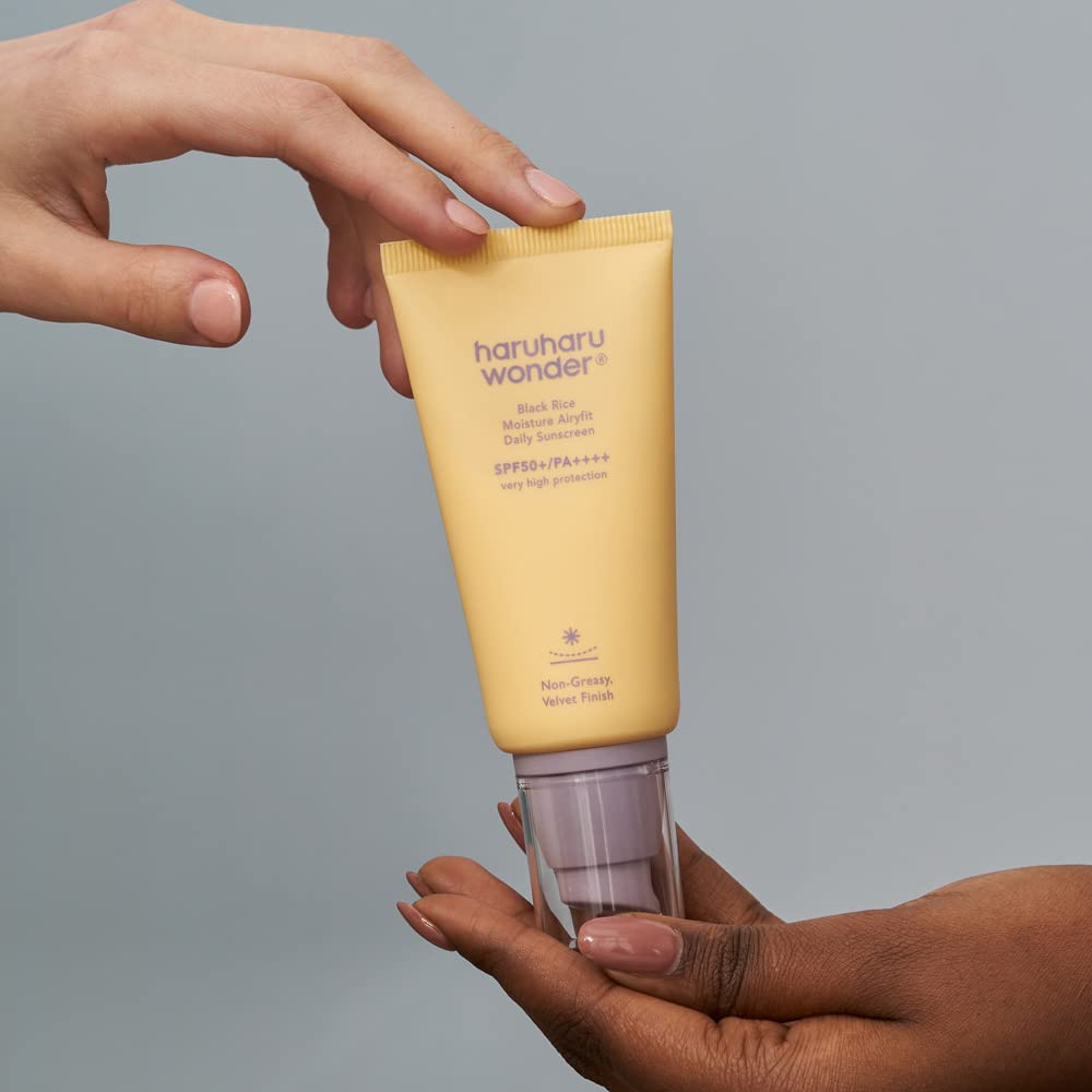 Haruharu Wonder Black Rice Moisture Airyfit Daily Sunscreen 50ML
